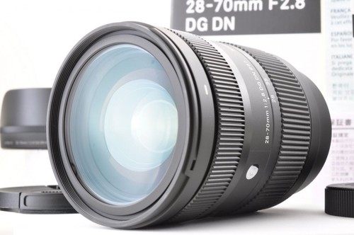 Sigma 70mm dg dn - 28-70mm, f/2.8